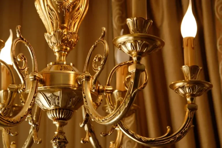 لوستر کریستالی بهتره یا برنزی